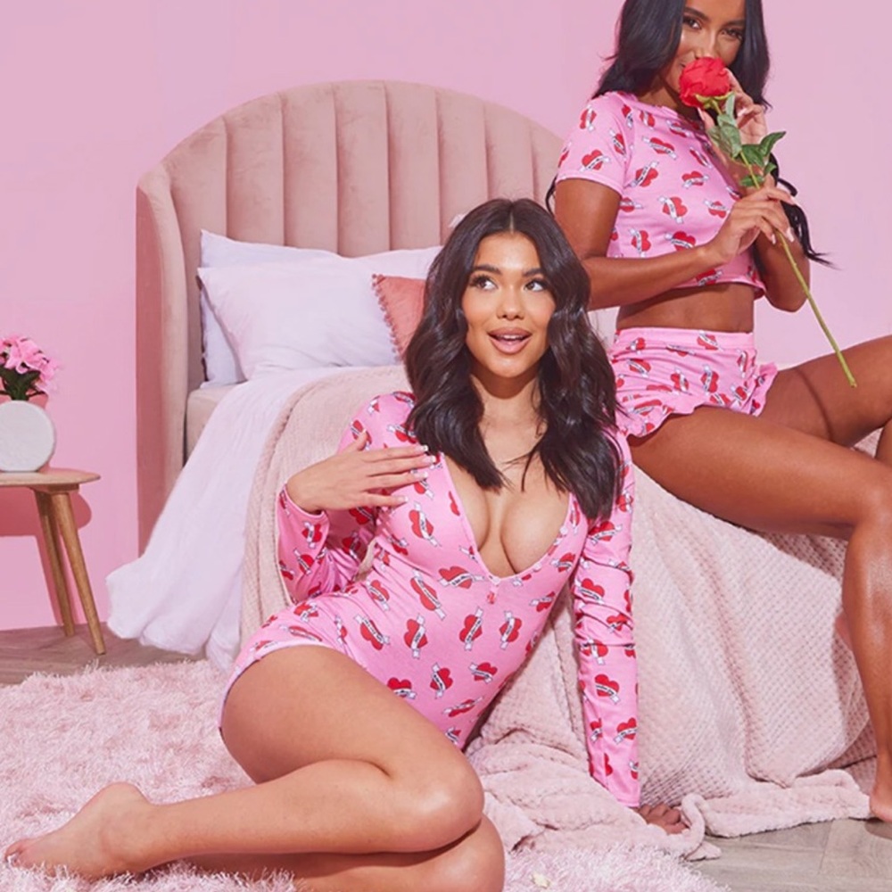 🩷❤️NWT PLT GALENTINES DAY ROMPER ❤️🩷
